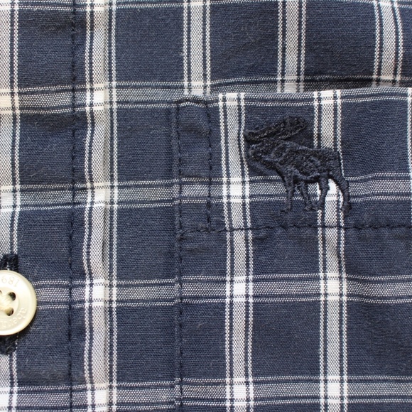 Abercrombie Kids Boys Dark Blue Button Down Shirt Size XL - Picture 4 of 5